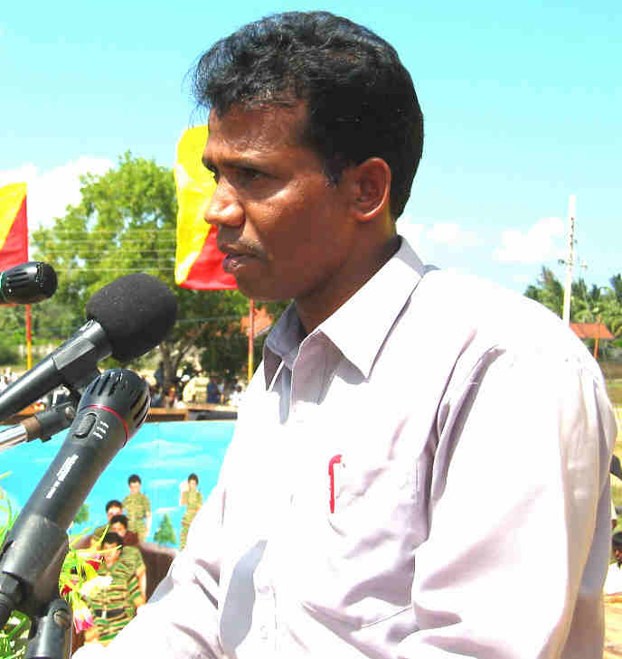 LTTE Special Commander Mr.T.Ramesh delivering his speech